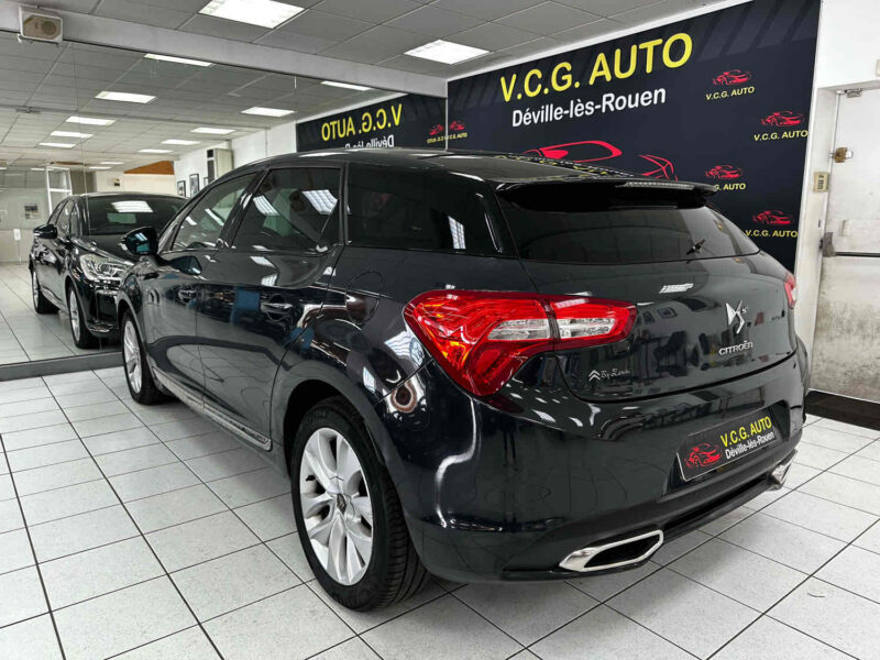 CITROEN DS5 2.0 HDI 200 Hybrid4 ETG6 Executive