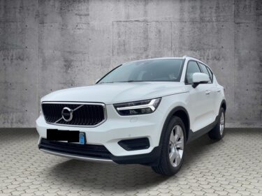 VOLVO XC40 2020