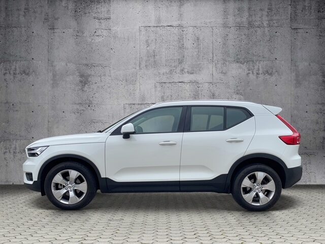 VOLVO XC40 2020