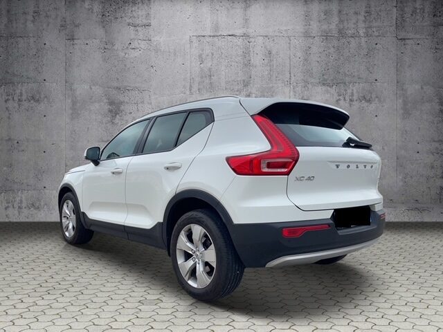 VOLVO XC40 2020