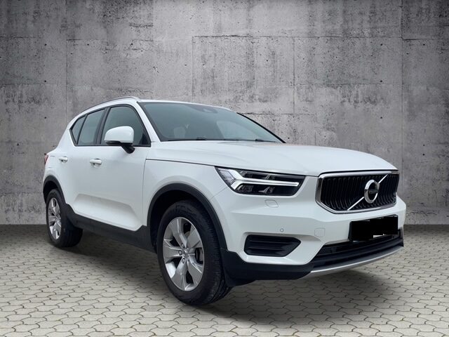 VOLVO XC40 2020