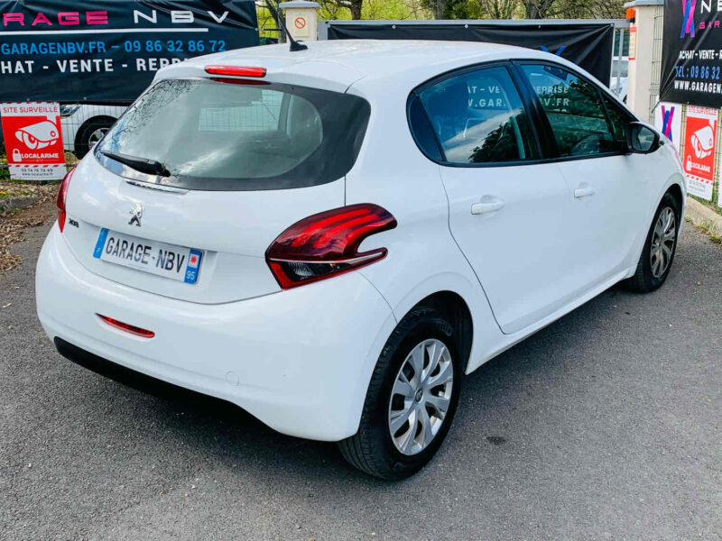 PEUGEOT 208 I 2017