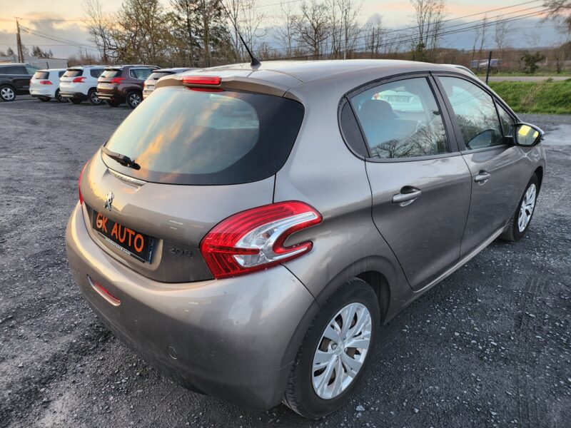 PEUGEOT 208 HDI 68CV URBAN SOUL 2013 157000 KM 