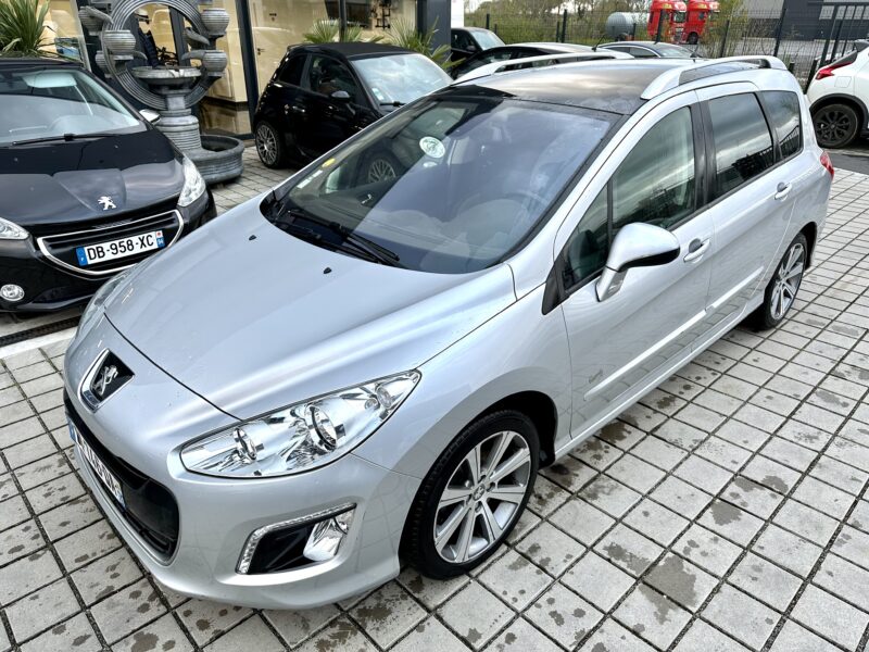 PEUGEOT 308 SW 1.6 HDi 112CH SERIE SPECIALE FAMILY