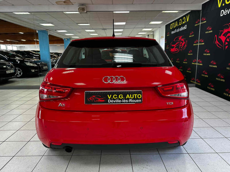 AUDI A1 1.6 TDi 105 Ambition