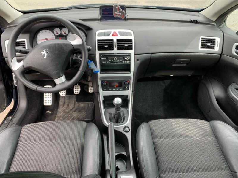 PEUGEOT 307 CC 2.0i 16V 140CV 