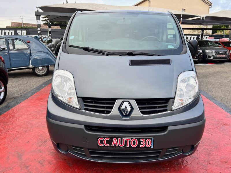 RENAULT TRAFIC II Autobus/Autocar 2013