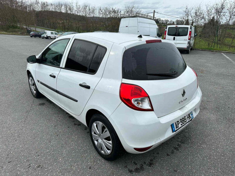 RENAULT CLIO III 2010