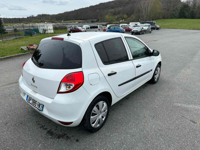 RENAULT CLIO III 2010