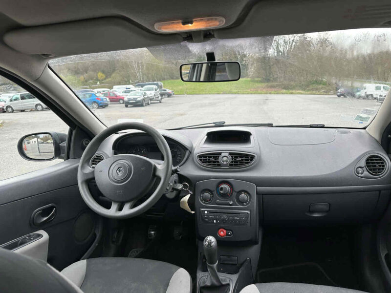 RENAULT CLIO III 2010