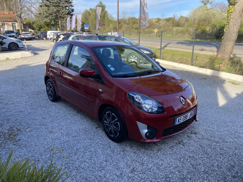 RENAULT TWINGO II 2010