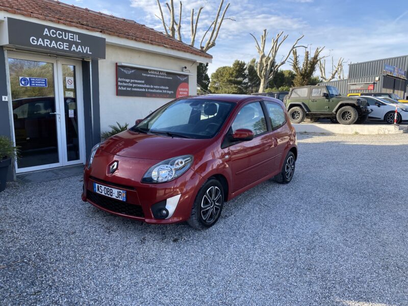 RENAULT TWINGO II 2010