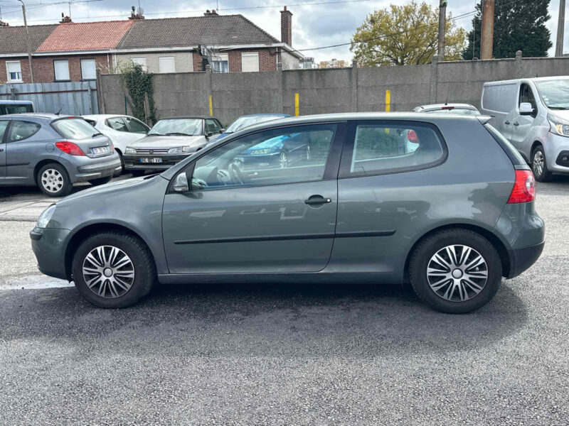 VOLKSWAGEN GOLF V 1.4V FSI 90 CV