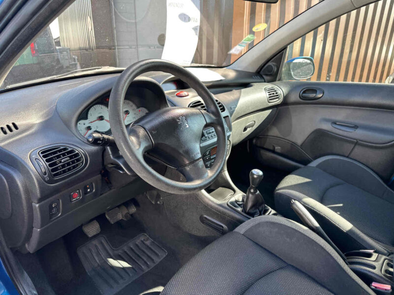 PEUGEOT 206  2006