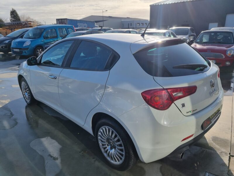 ALFA ROMEO GIULIETTA 1.6 JTDM 105 impulsive