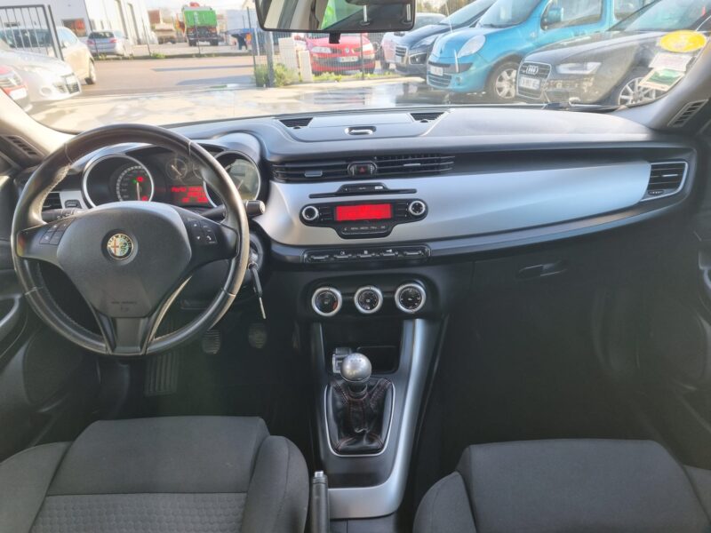 ALFA ROMEO GIULIETTA 1.6 JTDM 105 impulsive