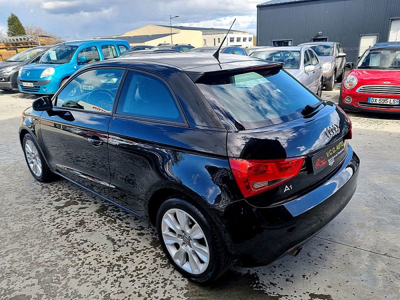 AUDI A1 1.6 TDI 105 Ambition 