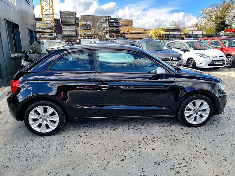 AUDI A1 1.6 TDI 105 Ambition 