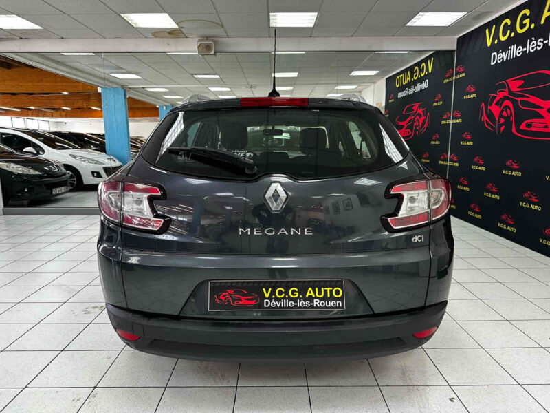 RENAULT MEGANE III Break 1.5 dCi 110ch eco2 Authentique