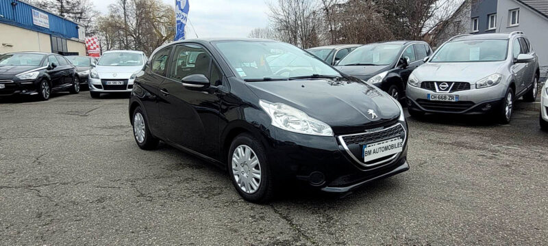 Peugeot 208 1.4 HDI 70 CV