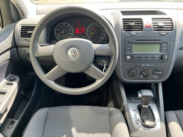Volkswagen Golf V Trend 1.6 16V FSI - BV Tiptronic