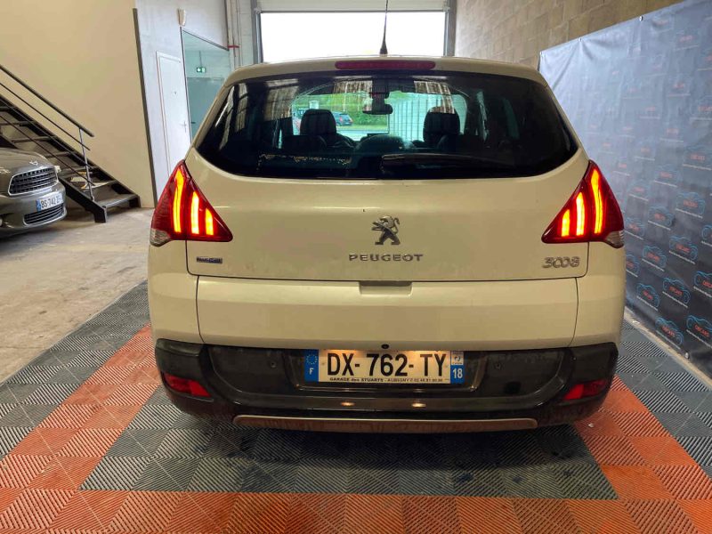 PEUGEOT 3008 1.6 BlueHDi 120 1560cm3 120cv