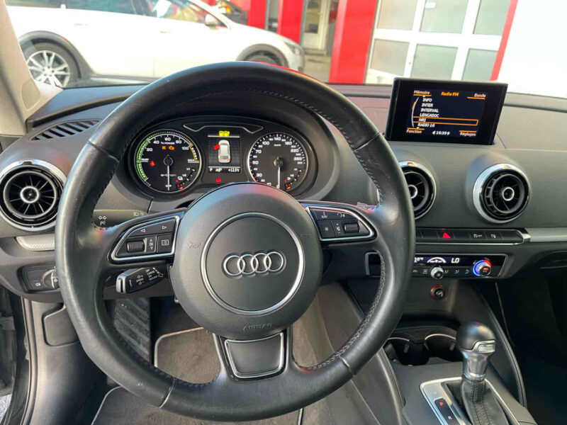 AUDI A3 SPORTBACK 1.4 TFSI E-TRON 204 S-TRONIC 2015