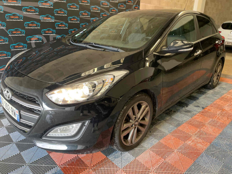 HYUNDAI I30 1.6 GDI 1591cm3 135cv