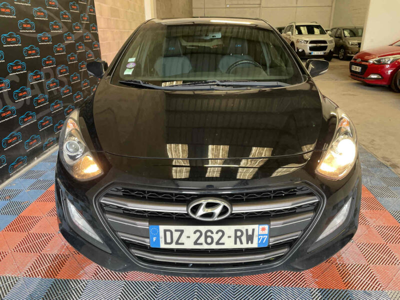 HYUNDAI I30 1.6 GDI 1591cm3 135cv