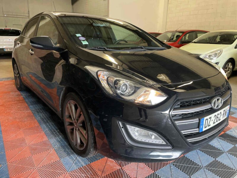 HYUNDAI I30 1.6 GDI 1591cm3 135cv