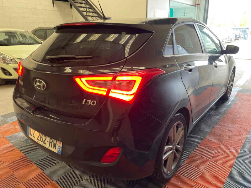 HYUNDAI I30 1.6 GDI 1591cm3 135cv