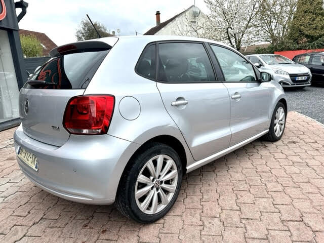 VOLKSWAGEN POLO V 2011