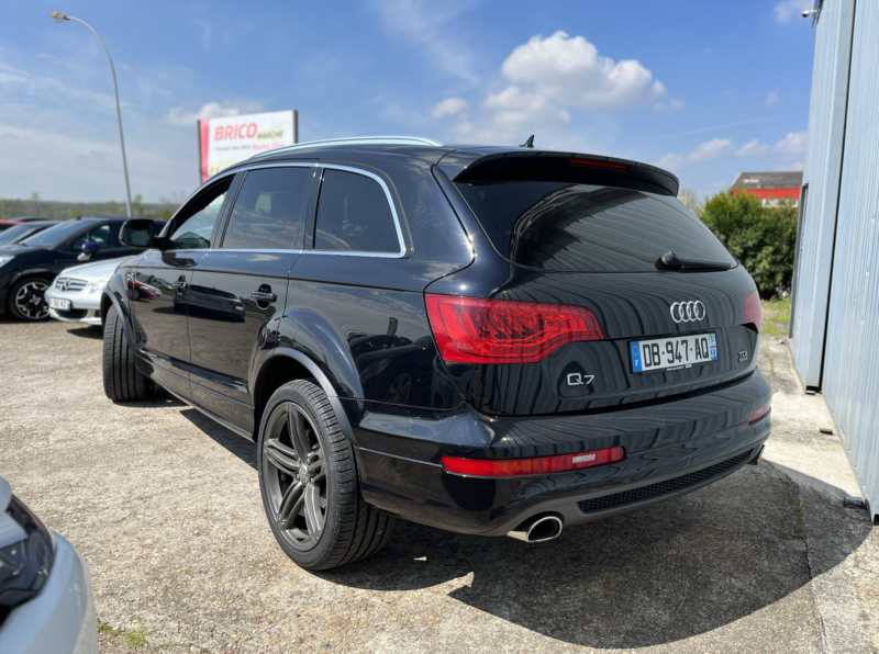 AUDI Q7 2013