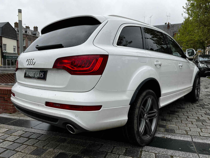 AUDI Q7 2010