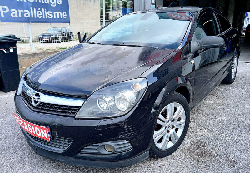 OPEL ASTRA H GTC 1.9l  CDTI 120CV 