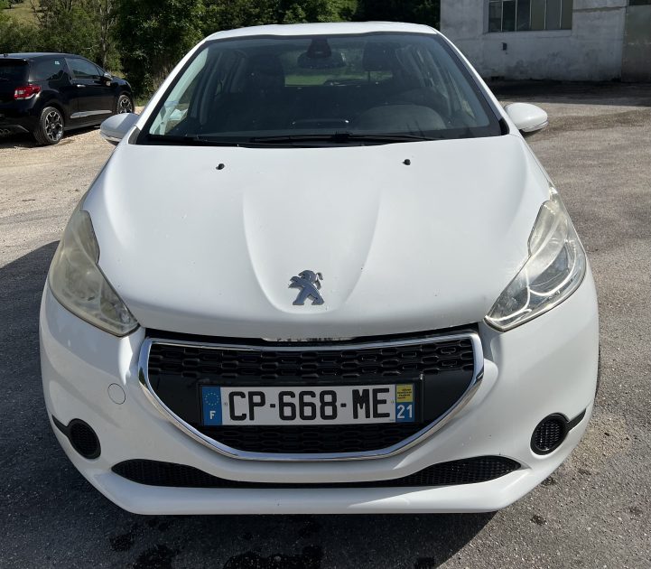 PEUGEOT 208 SOCIETE DERIV VP  1.4 HDI 68CH REGULATEUR  CLIM BLUETOOTH