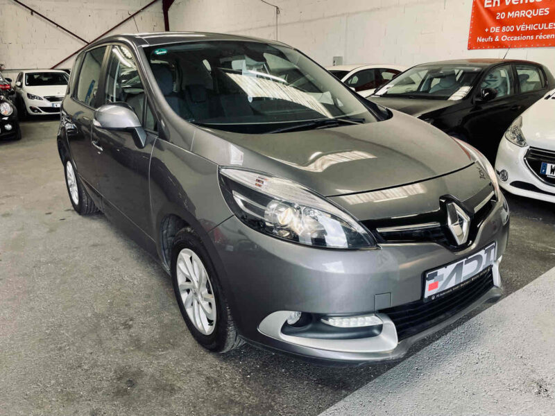 131€/mois Renault Scenic Energy Lounge 1,2L Tce 130ch/7cv garantie 12 mois