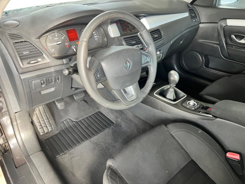 RENAULT LAGUNA Coupé 2010