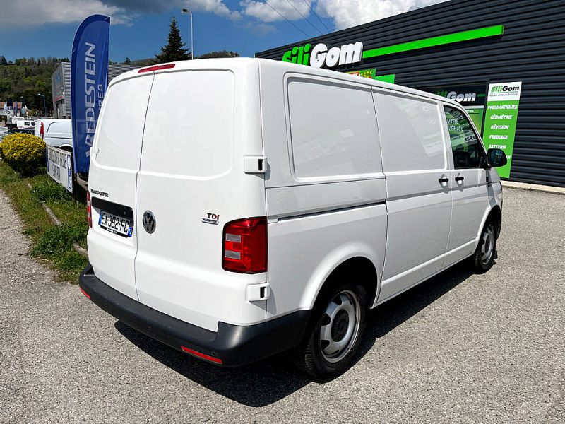 VOLKSWAGEN TRANSPORTER T6 Camionnette 2016