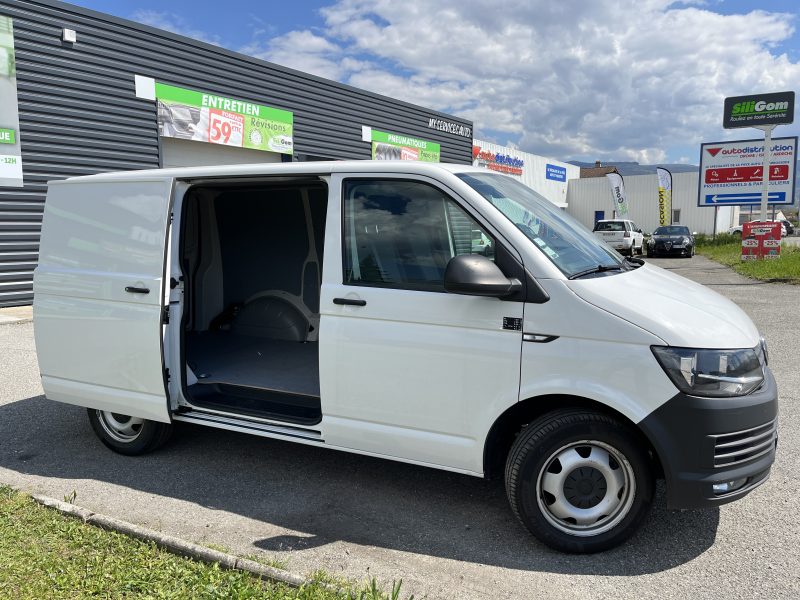 VOLKSWAGEN TRANSPORTER T6 Camionnette 2016