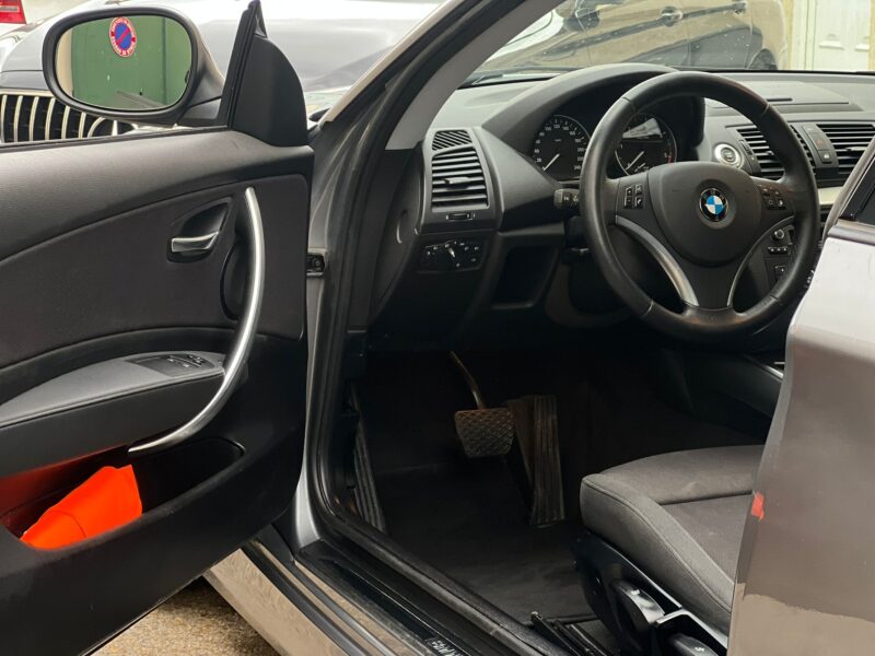 BMW SERIE 1 118D BOITE AUTOMATIQUE PAYER EN 4X