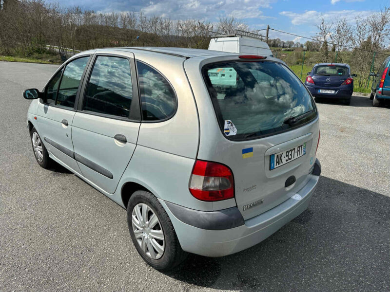 RENAULT SCÉNIC I Monospace 2001