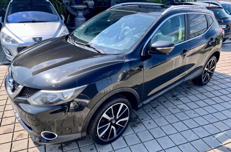 NISSAN QASHQAI 1.6L dCi 130CH TEKNA 