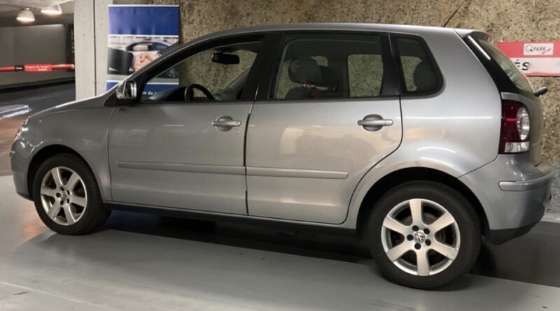 VOLKSWAGEN POLO IV PHASE 2 1.4 75 Cv BOITE AUTOMATIQUE / 1ERE MAIN 41 500 Kms 5 Portes - Garantie1an