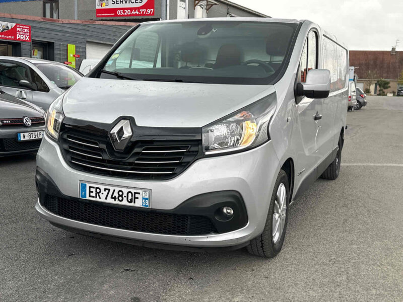 RENAULT TRAFIC III DCI 145 CV