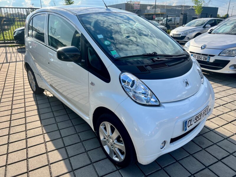 PEUGEOT ION Electric 70CH ACTIVE