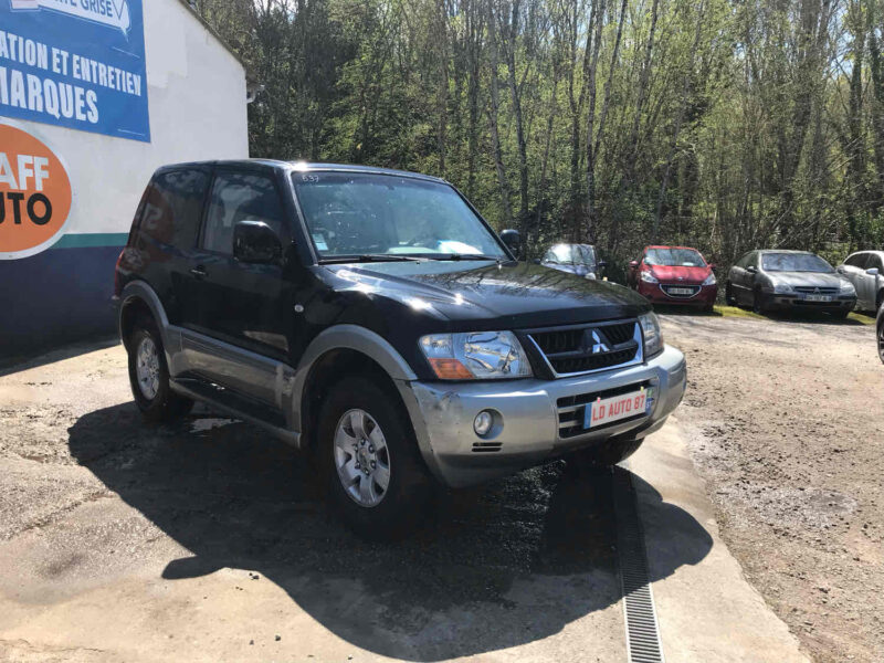 MITSUBISHI PAJERO III Canvas Top 2003