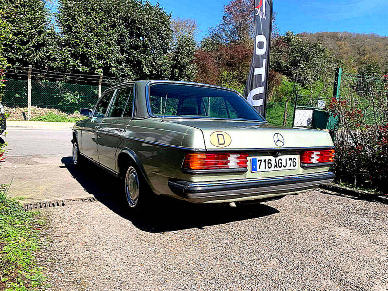 MERCEDES 123 E230 136CV