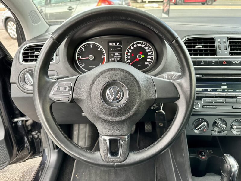 VOLKSWAGEN POLO V 2012