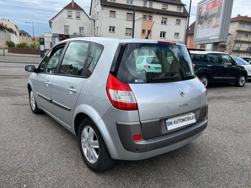 RENAULT SCÉNIC II 1.9 DCI 125 CV